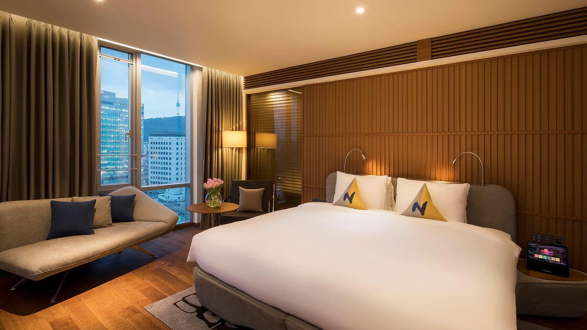 Novotel Ambassador Seoul Dongdaemun Hotels & Residences
