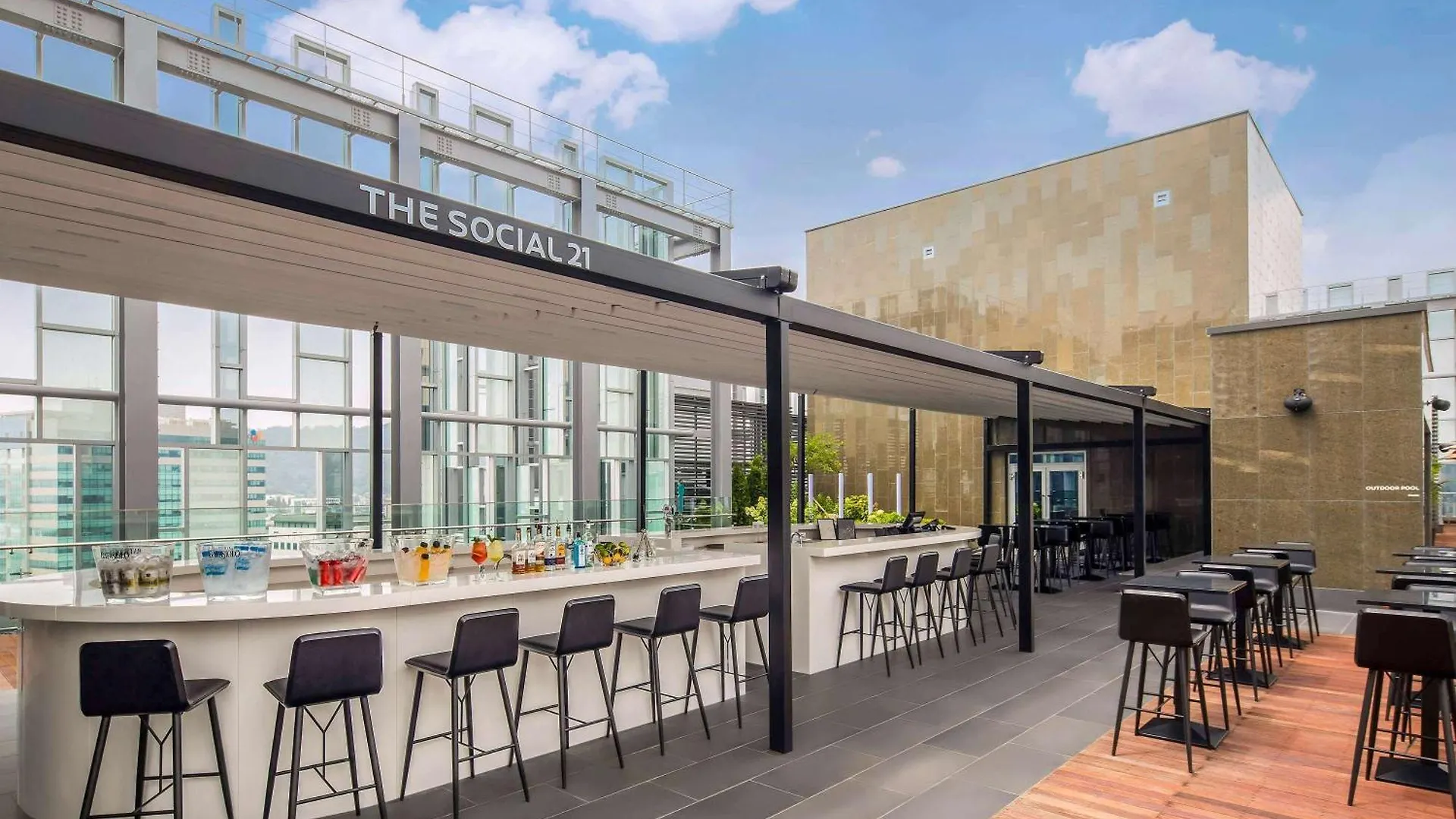 Novotel Ambassador Seoul Dongdaemun Hotels & Residences
