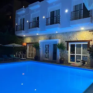 https://hotel-adriatik-orikum.albaniahotels.org