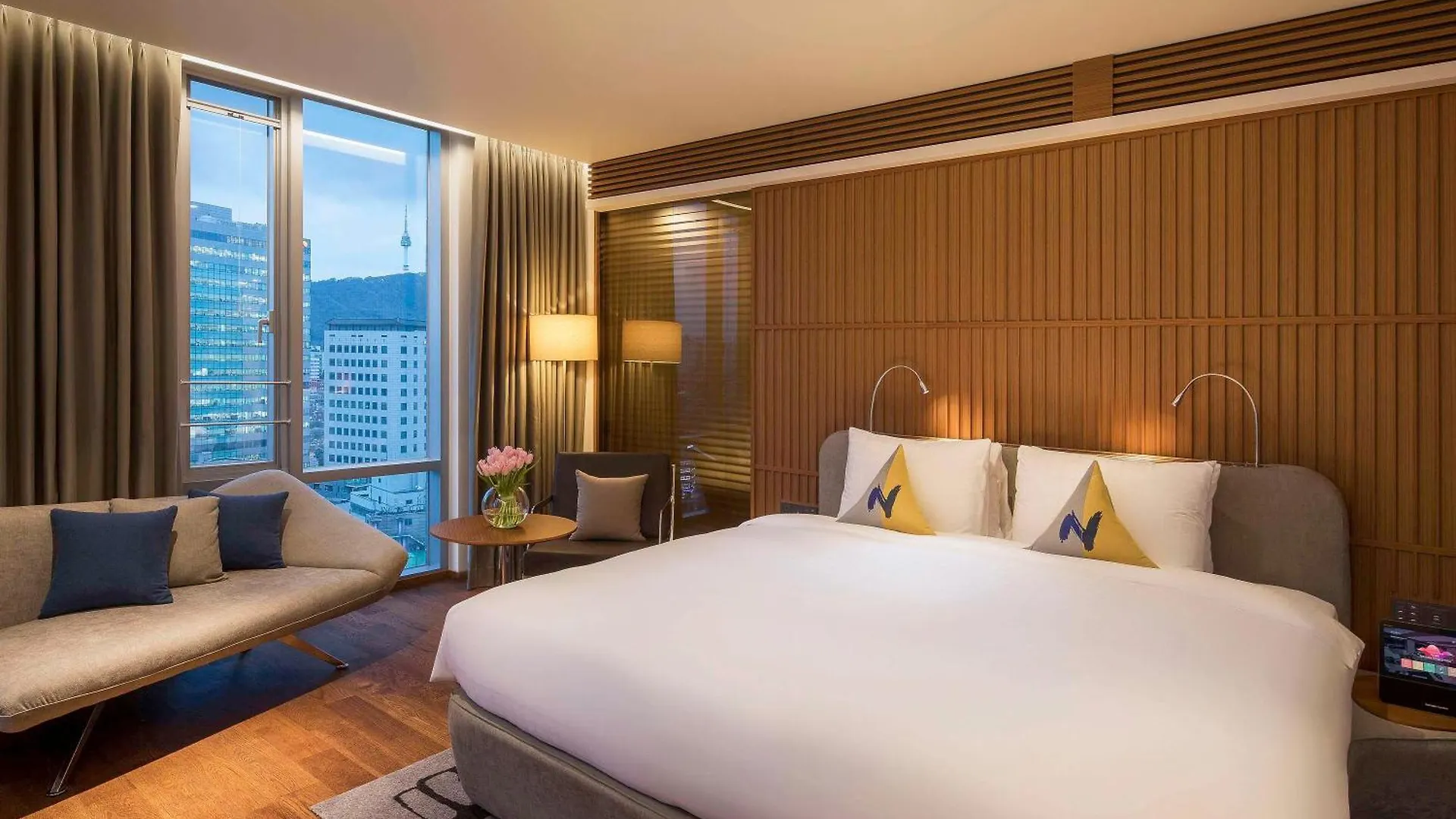 *****  Novotel Ambassador Seoul Dongdaemun Hotels & Residences South Korea