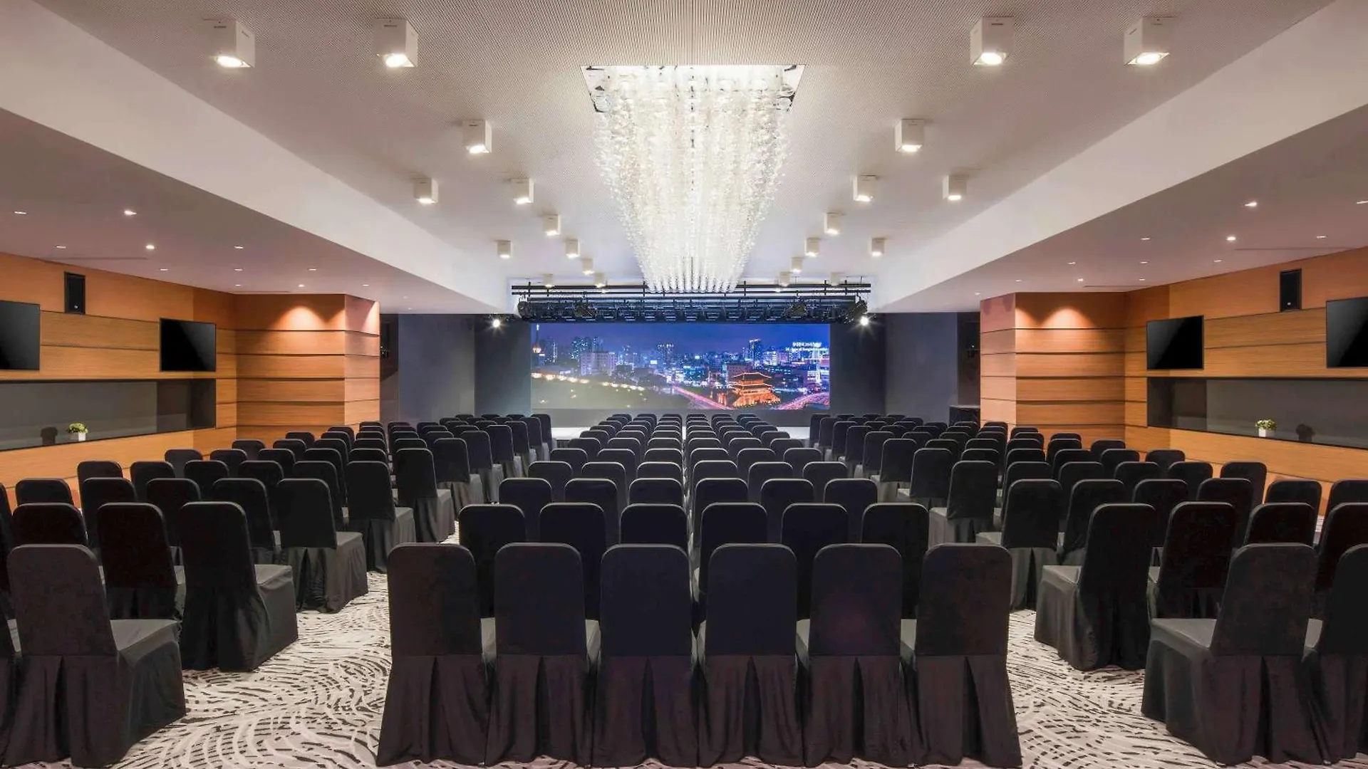 Novotel Ambassador Seoul Dongdaemun Hotels & Residences South Korea