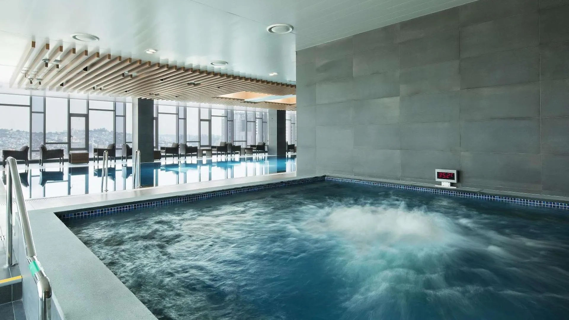 Novotel Ambassador Seoul Dongdaemun Hotels & Residences