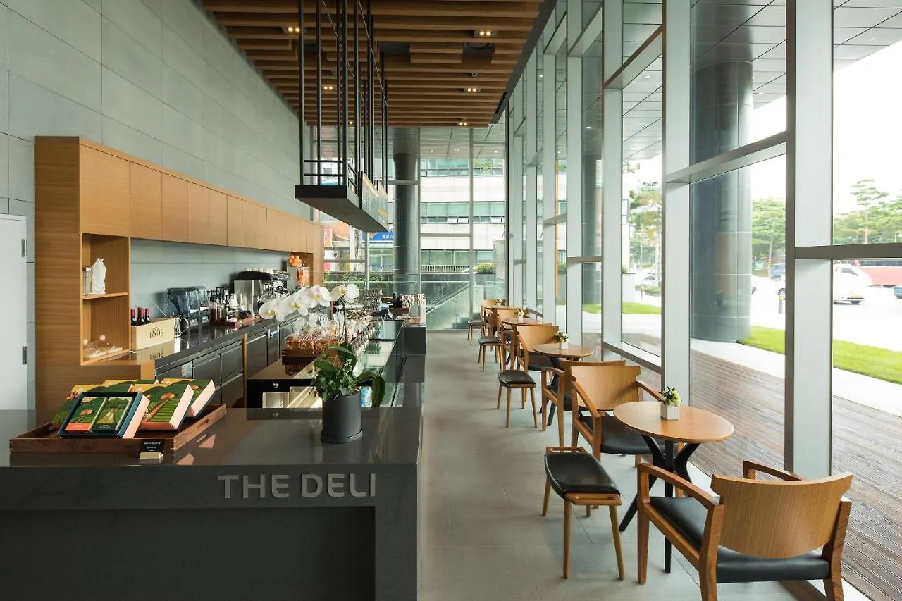 Novotel Ambassador Seoul Dongdaemun Hotels & Residences